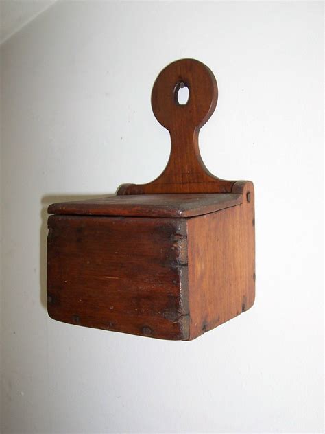 Early 19th C Lolli Pop Top Wall Box Very Early Primitive Antique Salt