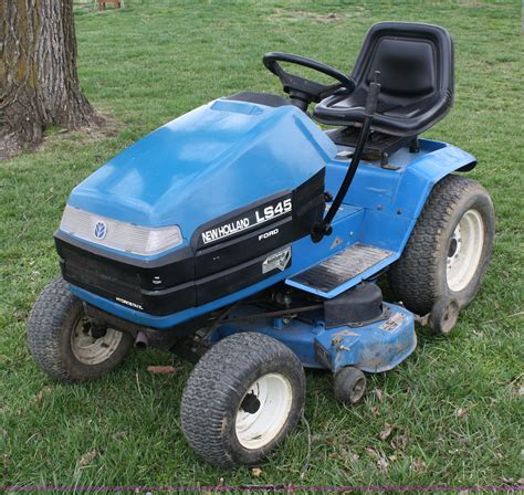 New Holland Lawn Tractors At Garden Equipment