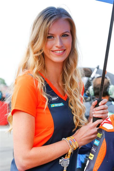 paddock girls motul tt assen motogp™