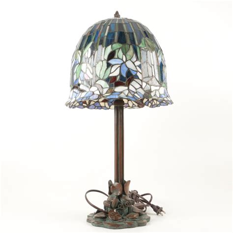 Tiffany Reproduction Bronze Tone Table Lamp With Slag Glass Shade Ebth