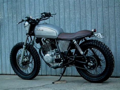 Custom Motorcycles Tracker Motorcycle Motorcycle Cafe Racer