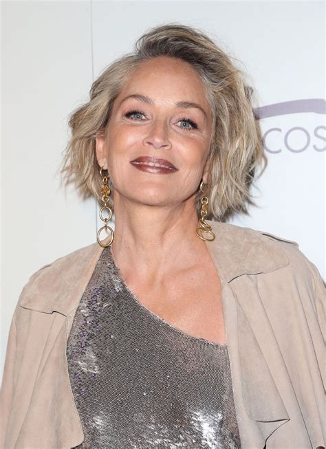 Лауреат премий «золотой глобус» и «эмми», а также номинантка на премию «оскар». Sharon Stone - Women's Choice Awards in Los Angeles 05/17 ...