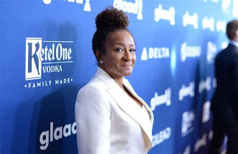 Wanda Sykes Quits Roseanne After Roseanne Barr Tweets Racist Insults Complex