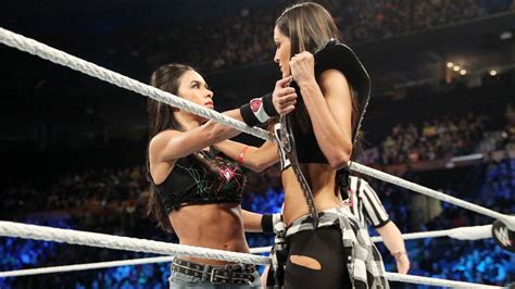 The 15 Most Shocking Wwe Make Out Sessions Therichest