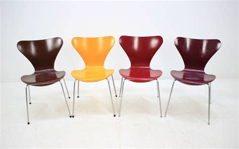 Iconic Chair Styles And Legendary Designers