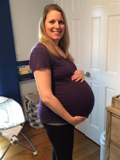 34 Weeks Pregnant With Twins Tips Advice How To Prep Twiniversity