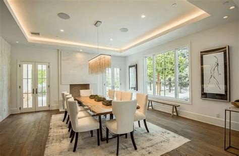 30 Comfortable White Dining Room Ideas Pinzones White Dining Room