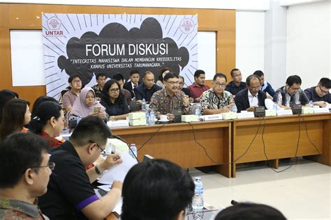 Forum Diskusi Wadah Aspirasi Mahasiswa Universitas Swasta Di Jakarta