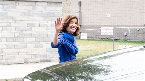 5 Things To Know About Ny Lt Gov Kathy Hochul Cuomos Replacement Nbc Los Angeles