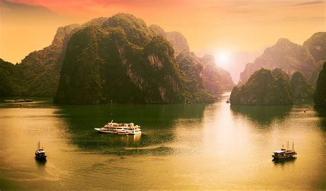 Sunrise On Halong Bay Du Lịch Tours Việt Nam