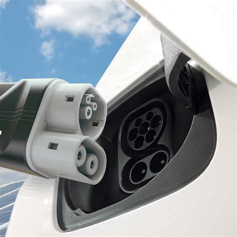 Bmw Vw Ford Daimler Team Up For Electric Vehicle Charging Network In