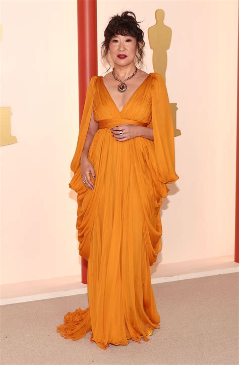 Sandra Oh Leads The Pack Of Ladies Who Looked Great Wearing Yellow Go