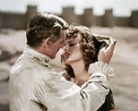 Cary Grant and Sophia Loren in "The Pride and the Passion" (1957). | ソフィア