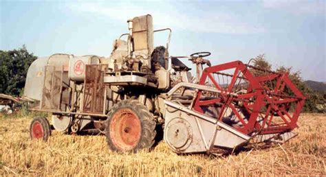 Claas Colombus Vintage Tractors Vintage Farm Tractor Machine Harvest