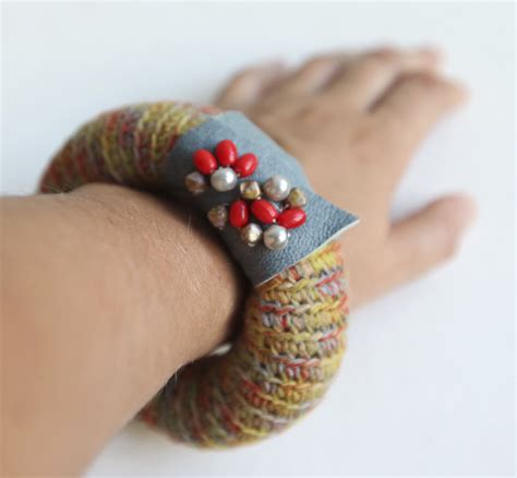Bagel bangle | Crochet bracelet, Bangles, Leather bracelet