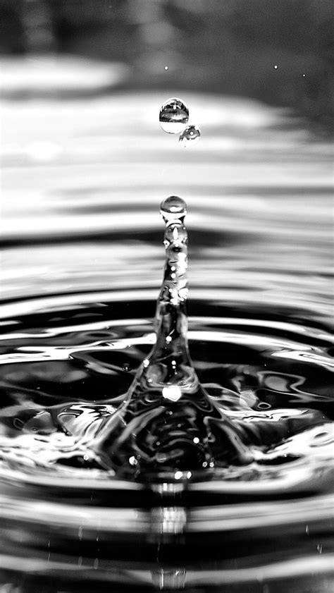Iphone 5 Wallpaper Black And White Water By Itzbenjo On