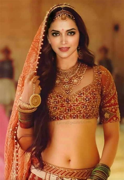 Pin By Sanjay Jeeva On Beautiful Indian Actress Most Beautiful Bollywood Actress Beautiful