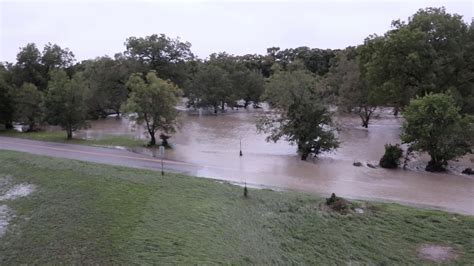 Some More Footage Of The Flooding Of The Guadalupe River Near Comfort Texas Youtube