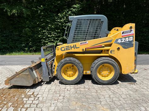 Gehl 4240 E Skid Steer Loaders Baumaschinen Puntigam