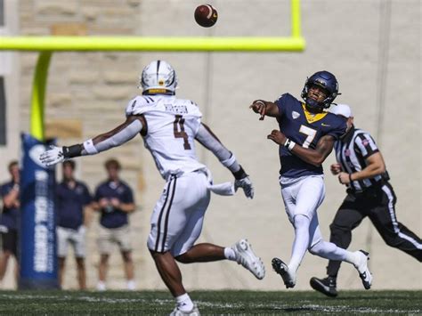 Dequan Finn Starts At Qb For Toledo