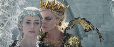 First Trailer To The Huntsman Winters War Gives The People What