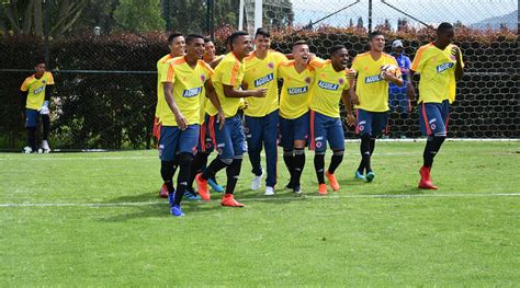 O torneio olímpico de futebol é a competição mais importante que ela disputa. Acreditaciones de prensa para partido Selección Colombia ...