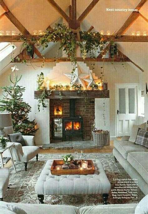 Pin By Nini On Winter And Christmas Country House Interior Cottage