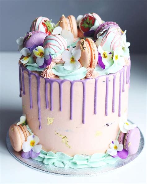 H A P P Y E A S T E R Cute Pastels On This Dripcake Ice Cream Birthday Cake Pretty Birthday