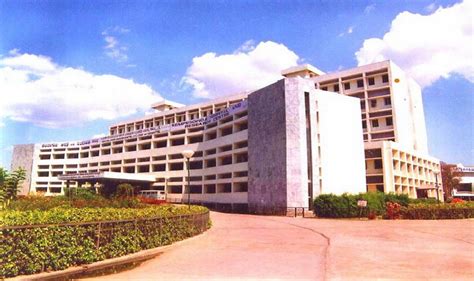 Chung ling butterworth high school. Kempegowda Institute Of Medical Sciences (KIMS) Bangalore ...