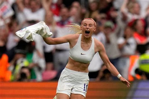 Chloe Kellys Extra Time Goal Sends England Past Germany In Womens European Championship Soccer