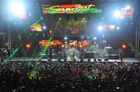 reggae sumfest 2019 in jamaica photos festival carnival when is reggae sumfest 2019 hellotravel