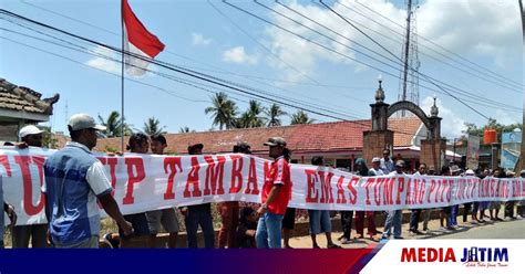 Massa Pro Dan Kontra Tumpang Pitu Demo Media Jatim