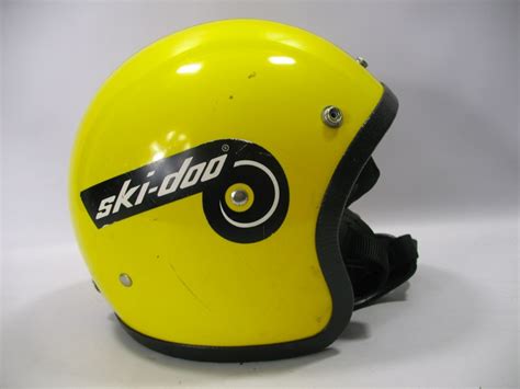 My personal data is being processed by head sport gmbh, mares s.p.a., as well as the other company (companies) of the head group responsible for my region and can be transmitted to these companies for the same purposes. Vintage Ski-Doo Snowmobile Motorcycle Bobber Helmet Skidoo ...