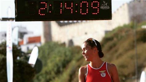 Melanie santos foi 22.ª classificada na prova feminina de triatlo dos jogos olímpicos 2020. Triatlo. Melanie Santos renova título de campeã nacional ...