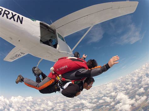 vimory saut en parachute – Brilnt
