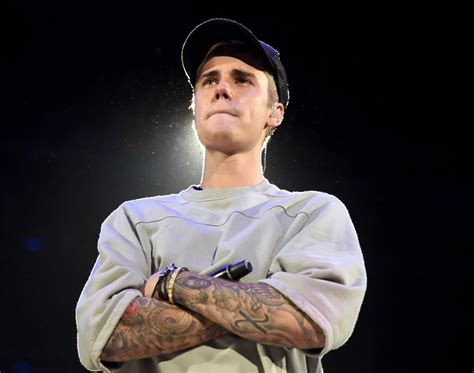 Justin Bieber Cancels His Justice World Tour