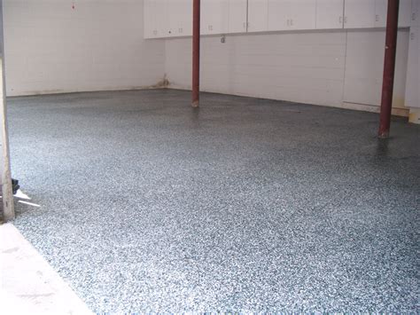 I also prepared detailed garage floor epoxy paint reviews on the best selling models to help you choose the right one. Garage Floor Epoxy | Garage Floor Paint | ArmorPoxy