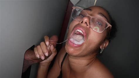 ebony cum dump gets overwhelmed at gloryhole