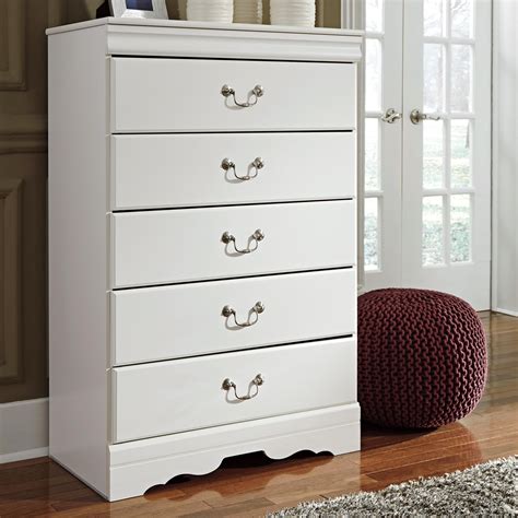 Signature Design By Ashley Anarasia B129 46 5 Drawer Chest Westrich Furniture And Appliances
