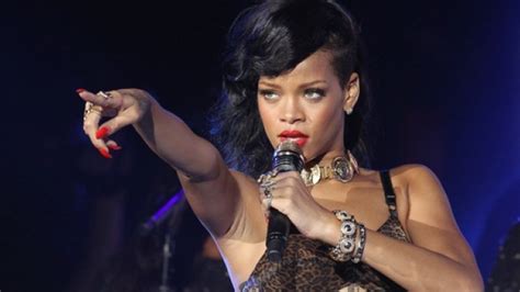 rihanna rips cbs for pulling song amid nfl scandal