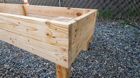 How To Build A Raised Vegetable Bed On Legs
