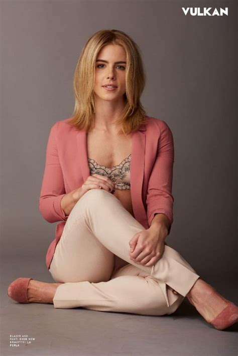 Emily Bett Rickards Sexy Photos Thefappening