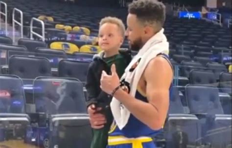 Stephen Curry Makes His Son Cannon Do His Point To Heaven Three Point Celebration After Warriors