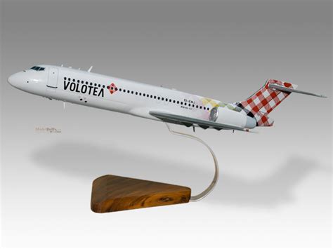 Boeing 717 Volotea Airlines Model Private And Civilian 21950 Modelbuffs