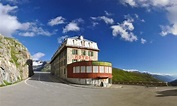 Hotel Belvédère: El Icónico Hotel Suizo al borde del Glaciar del Ródano ...