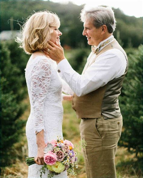 48 Gorgeous Garden Wedding Dresses For Older Brides Ideas Older