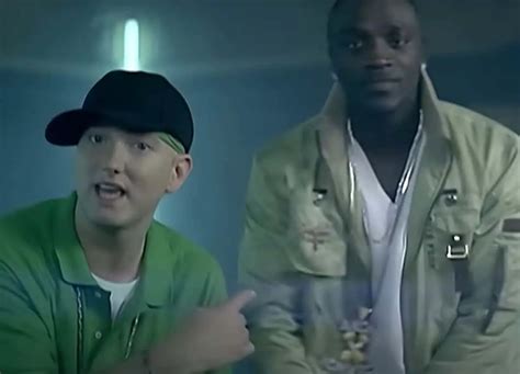 Akon And Eminems Smack That Video Hits 1 Billion Youtube Views