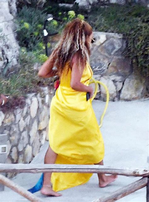 over it beyoncé and jay z s tense date day in italy — see the shocking photos from their