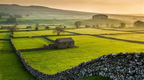 Wallpaper Wensleydale Yorkshire Dales National Park North Yorkshire