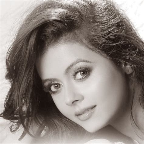 Devoleena bhattacharjee latest breaking news, pictures, photos and video news. Free Download HD Wallpapers: Devoleena Bhattacharjee HD ...